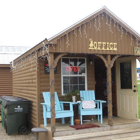 All Tucked Inn Cabins Stockdale 外观 照片