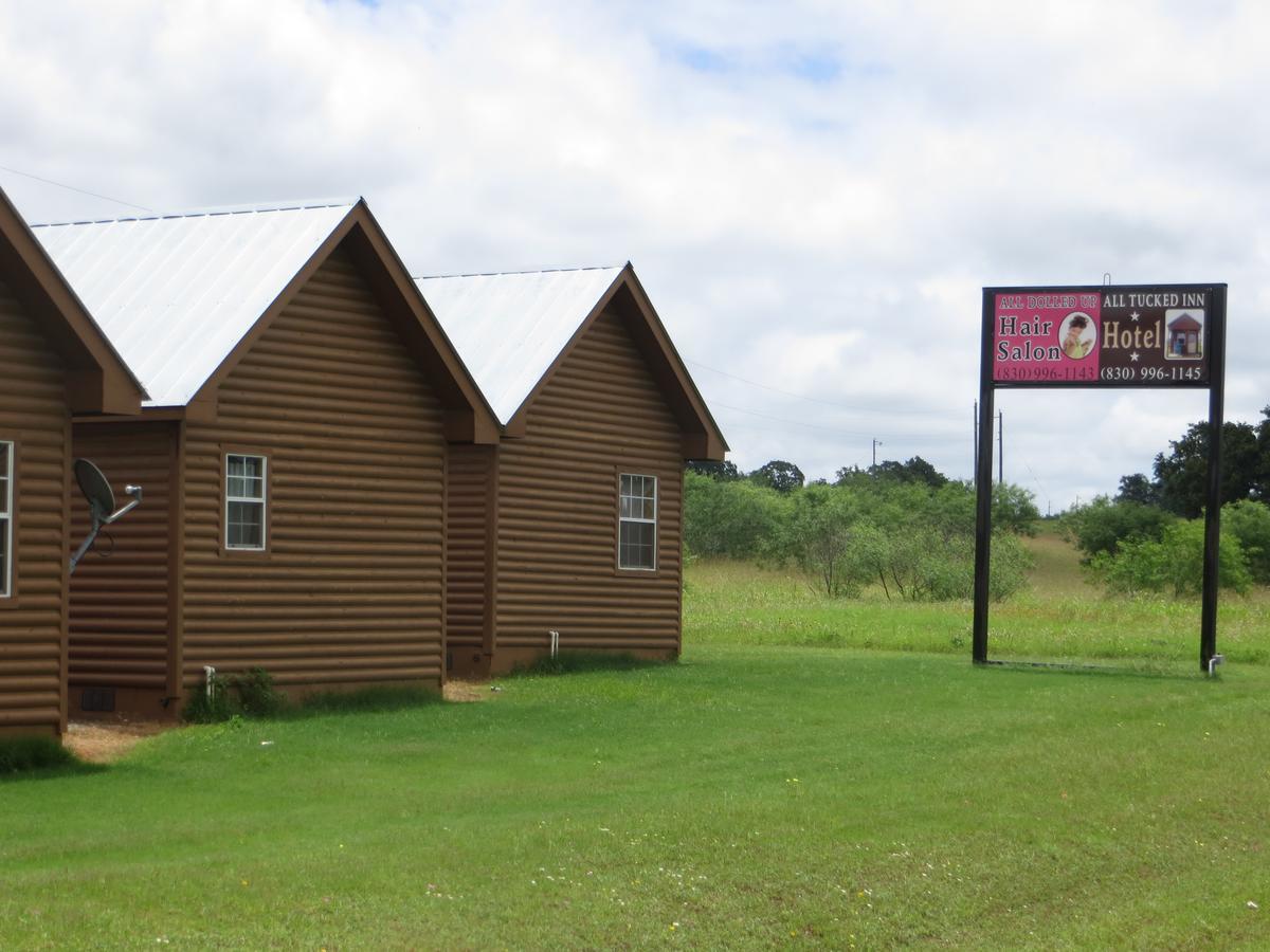 All Tucked Inn Cabins Stockdale 外观 照片